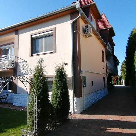 Magdalena Apartmanház Heviz Exterior foto