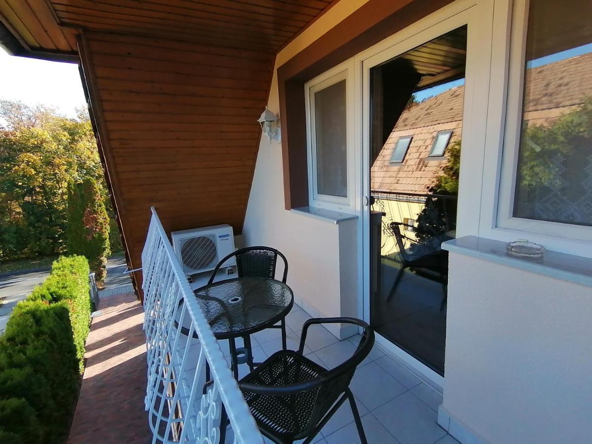 Magdalena Apartmanház Heviz Exterior foto