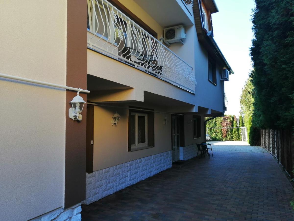 Magdalena Apartmanház Heviz Exterior foto