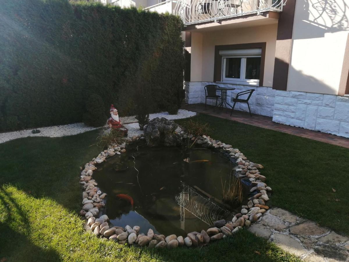 Magdalena Apartmanház Heviz Exterior foto
