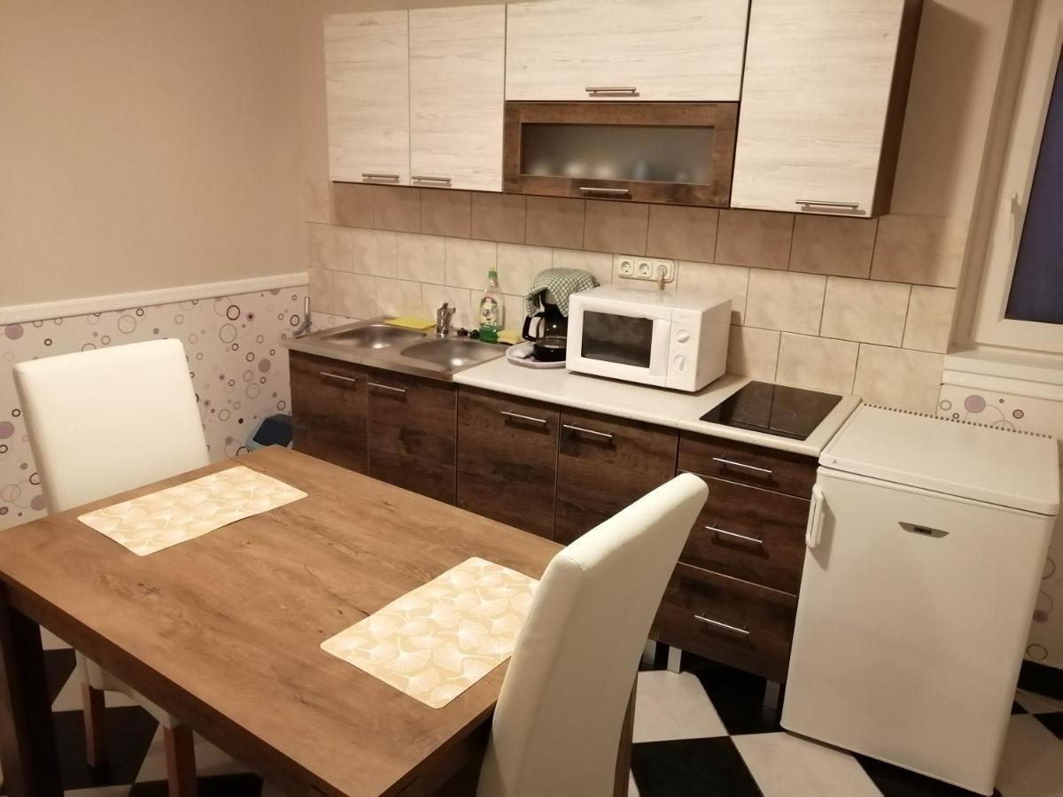 Magdalena Apartmanház Heviz Exterior foto